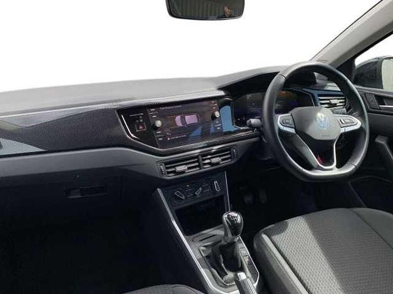 Usado VW Taigo Life 95 HP (69 kW) 2023 Preto SUV