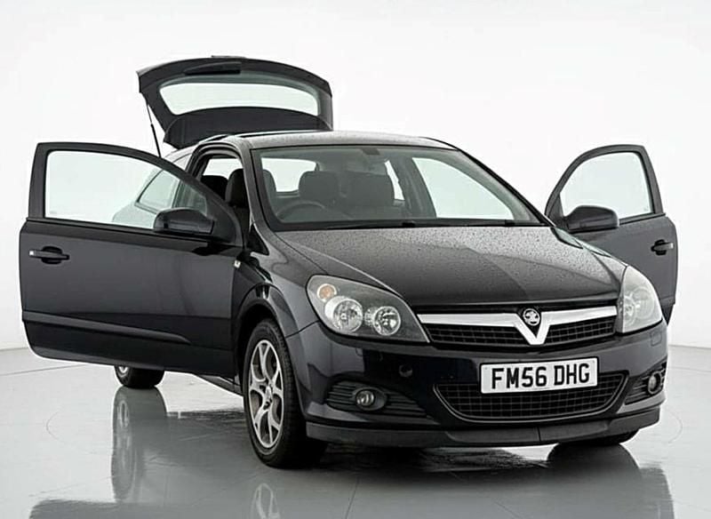 Used Vauxhall Astra 2007 Black Coupe