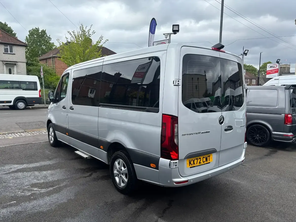 Used Mercedes Sprinter Premium 187 HP (137 kW) 2022 Grey Van