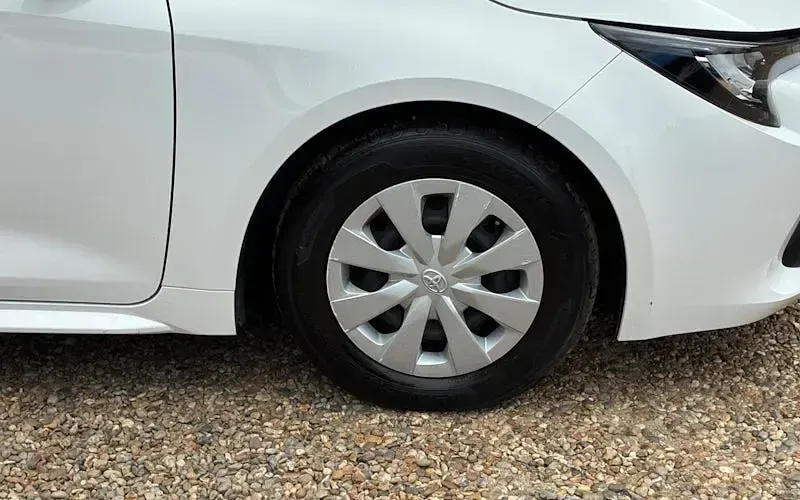 Used Toyota Corolla 122 HP (89 kW) 2022 White
