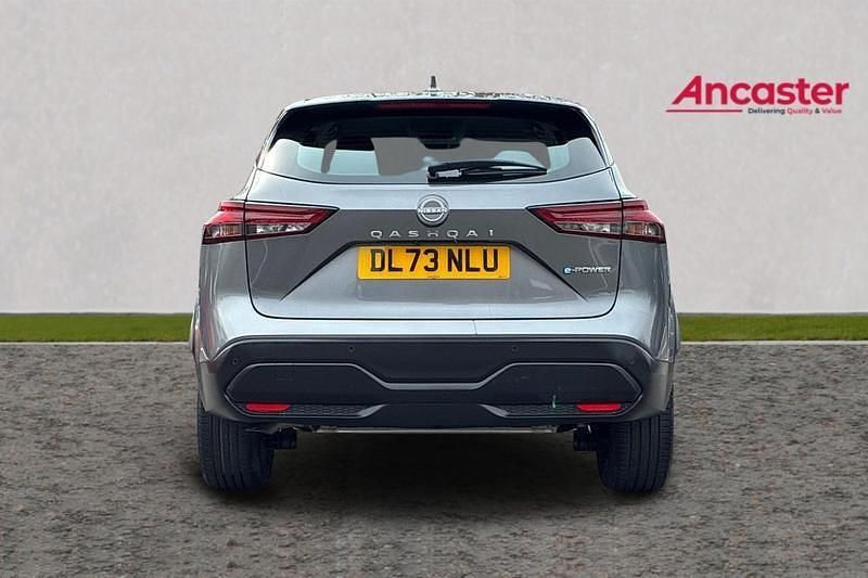 Used Nissan Qashqai Acenta Premium 187 HP (137 kW) 2023 Grey SUV