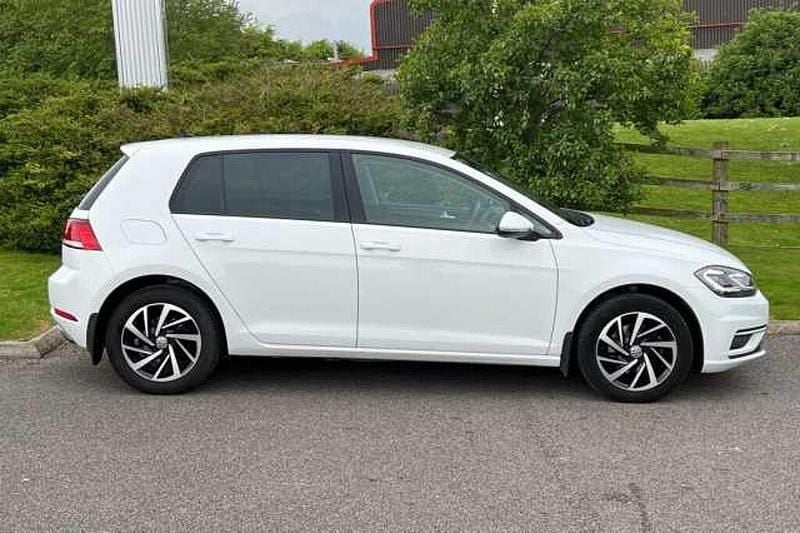Used VW Golf VII Edition 150 HP (110 kW) 2020 White Hatchback
