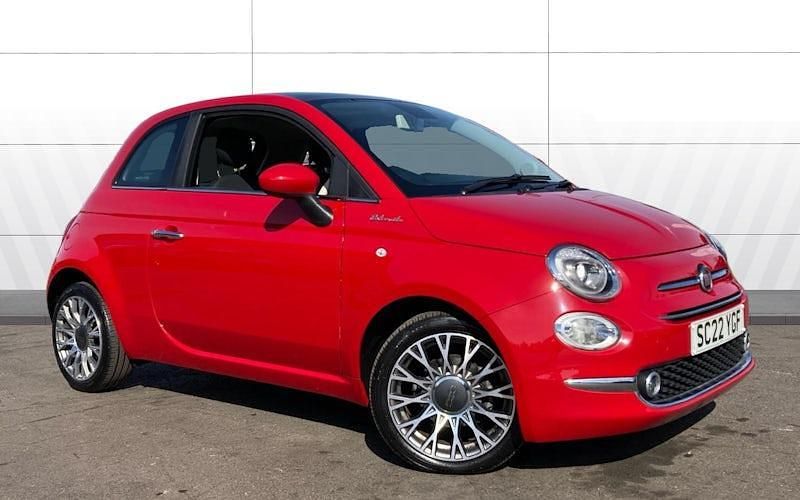 Used Fiat 500 Dolcevita 70 HP (51 kW) 2022 Red Hatchback