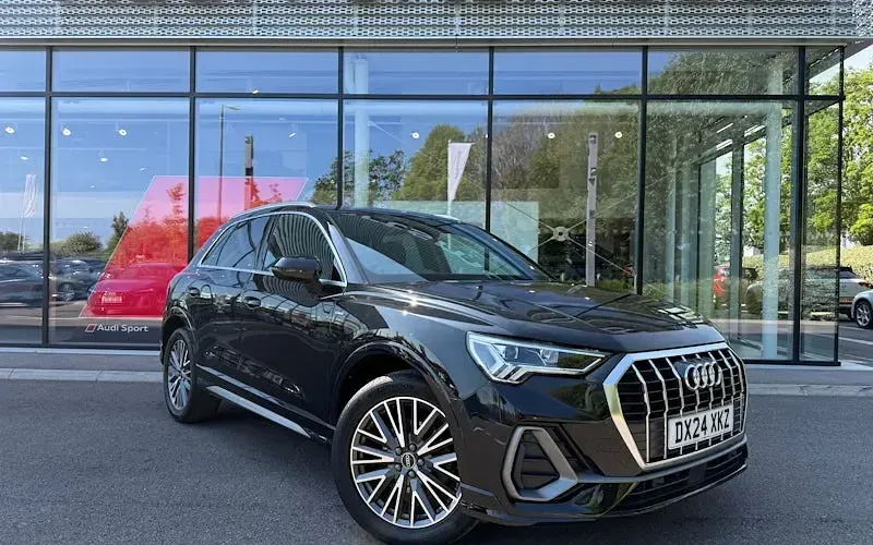 Begagnad Audi Q3 S-Line 150 HK (110 kW) 2026 SUV