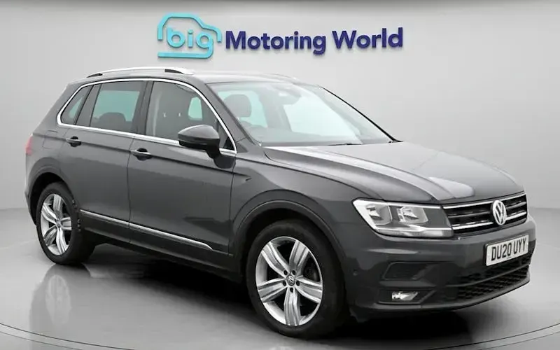 Usado VW Tiguan Match 150 HP (110 kW) 2020 Cinzento SUV