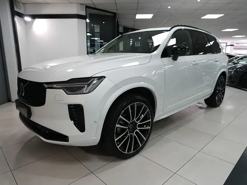 Used Volvo XC90 Ultra 250 HP (183 kW) 2025 White SUV