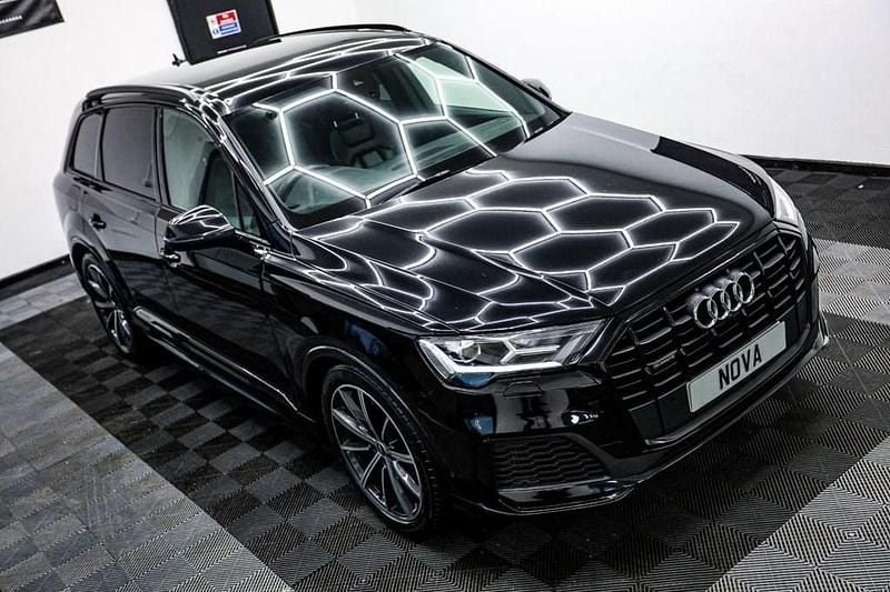 Used Audi Q7 Black Edition 340 HP (250 kW) 2022 Black SUV