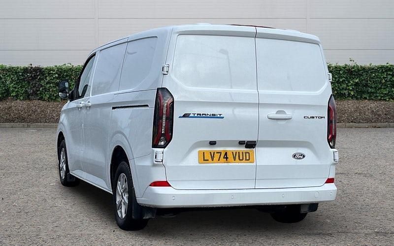 Used Ford Transit Limited 100 kW (136 HP) 2025 Van
