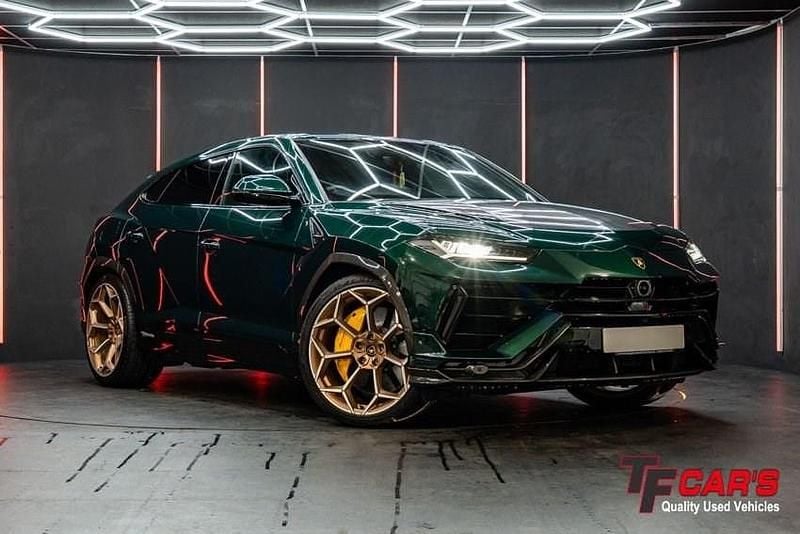 Green Used 2023 Lamborghini Urus SUV | £229,995 - Image 1/4
