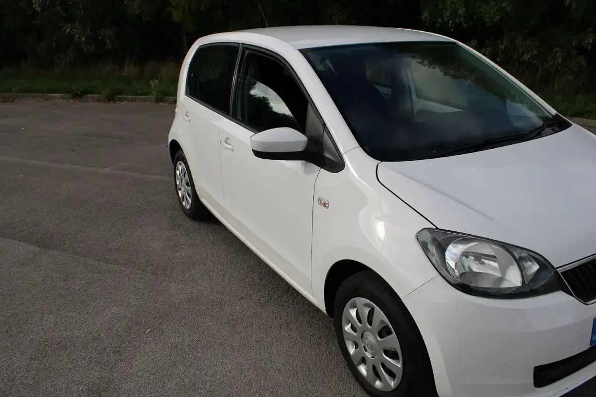 Used Skoda Citigo SE 2015 White Hatchback