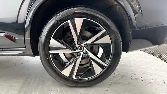 Usado Volvo XC90 R-Design 232 HP (170 kW) 2021 SUV