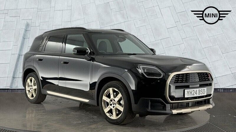 Black Used 2024 Mini Countryman SUV | £30,449 (Super price) - Image 1/4