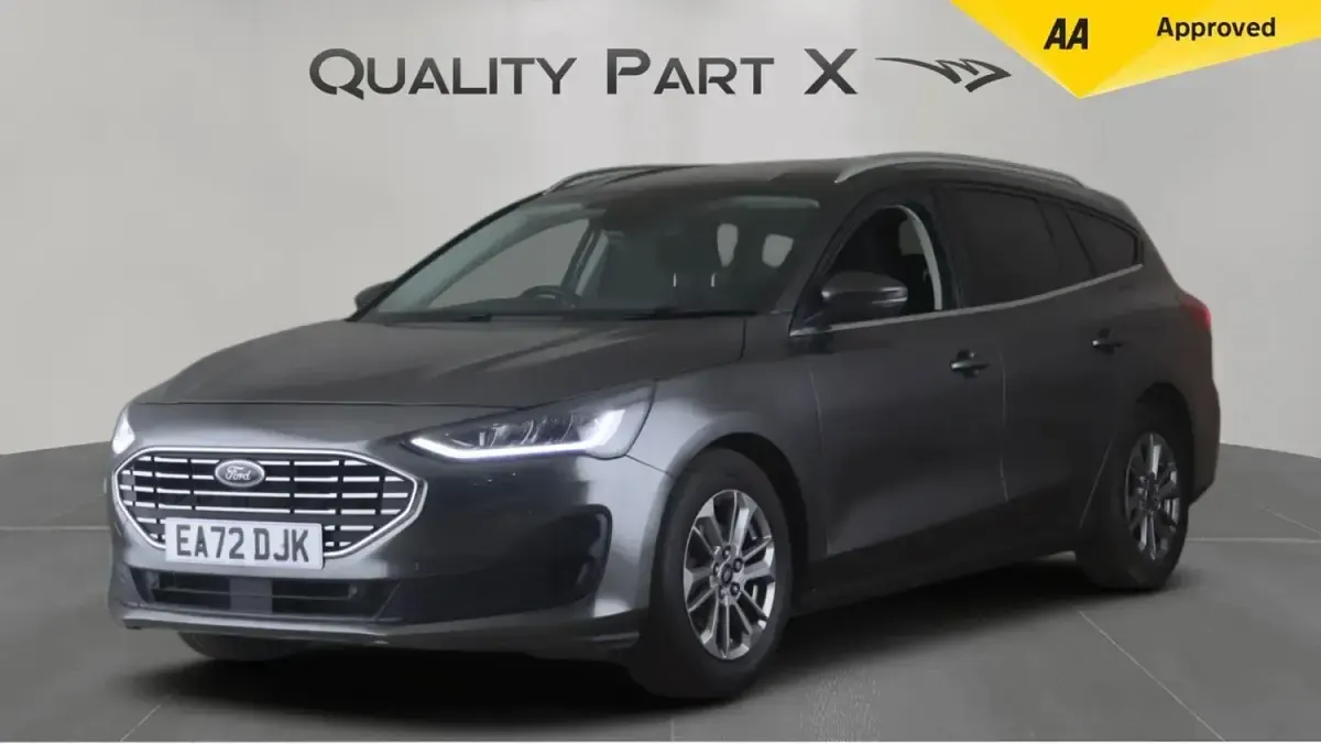 Used Ford Focus Titanium 100 HP (73 kW) 2022 Grey Estate