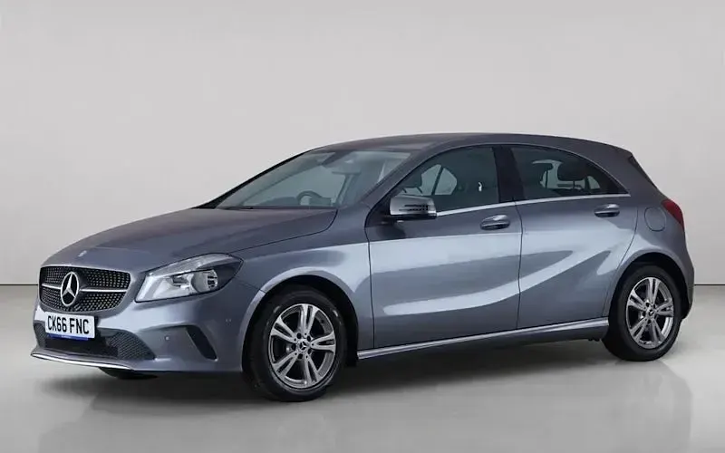Used Mercedes A180 SE 109 HP (80 kW) 2018 Hatchback