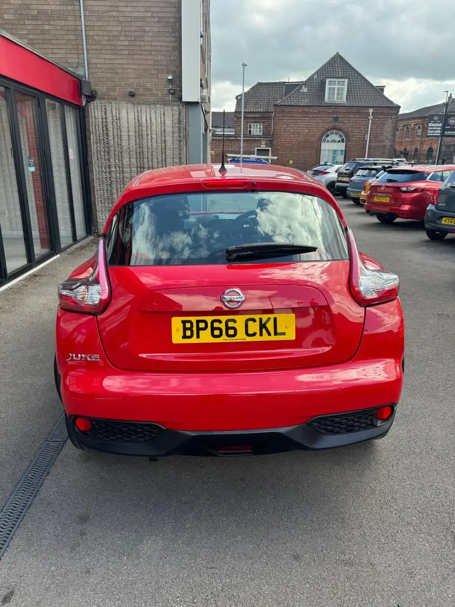 Used Nissan Juke Visia 2016 Red SUV