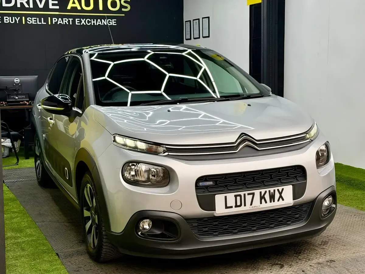 Used Citroën C3 Flair 2017 Silver Hatchback