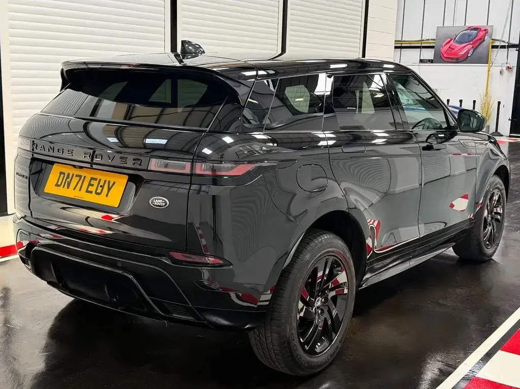 Used Land Rover Range Rover evoque R-Dynamic 204 HP (150 kW) 2021 Black SUV