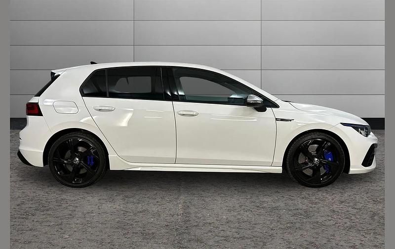 Used VW Golf VIII R 320 HP (235 kW) 2022 White Hatchback
