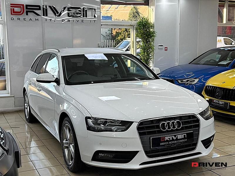Used Audi A4 Advanced 143 HP (105 kW) 2012 White Estate