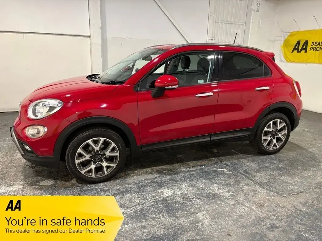 Used Fiat 500X Cross 140 HP (102 kW) 2015 Red SUV
