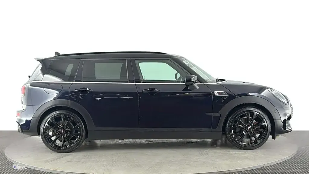 Used Mini Cooper Clubman Sport 178 HP (130 kW) 2021 Black Estate