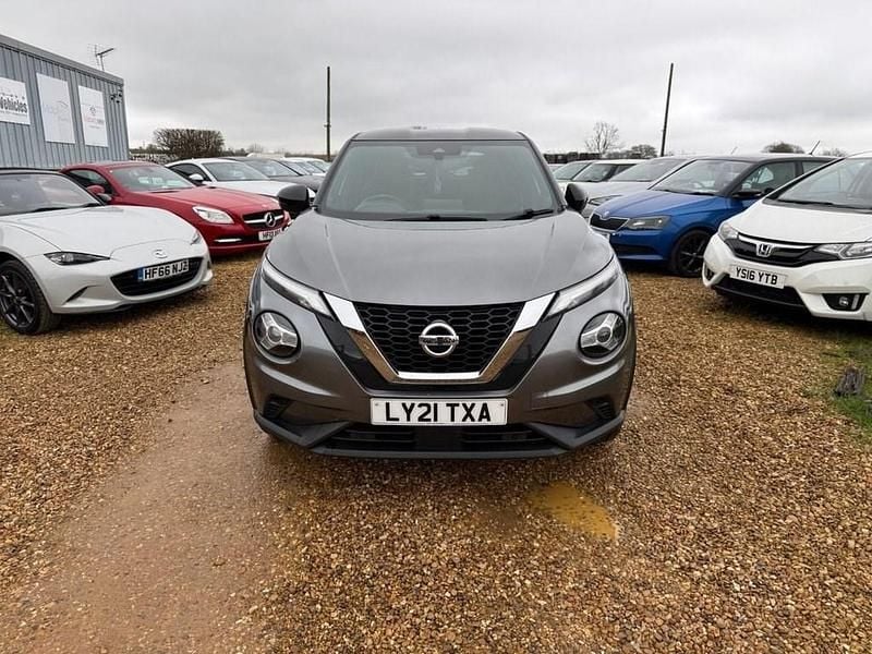 Used Nissan Juke N-Connecta 114 HP (83 kW) 2021 Grey SUV