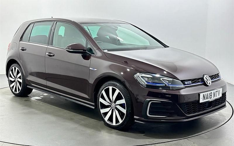 Used VW Golf VII Advance 204 HP (150 kW) 2020 Hatchback
