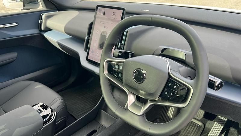 New Volvo EX30 Ultra 314 kW (428 HP) 2026 Metallic  crystal white SUV