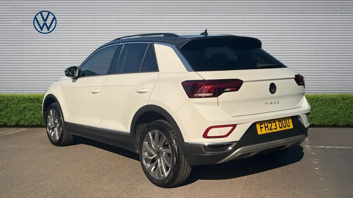 Usado VW T-Roc Style 150 HP (110 kW) 2023 Branco SUV