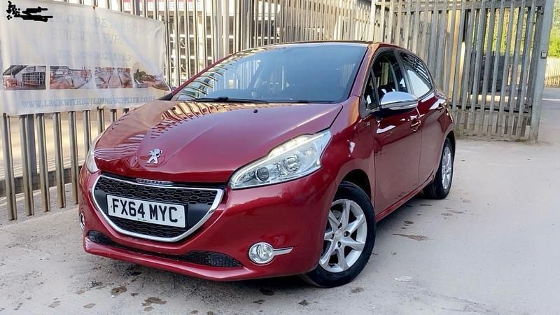 Red Used 2014 Peugeot 208 Style Hatchback | £1,950 (Super price) - Image 1/4