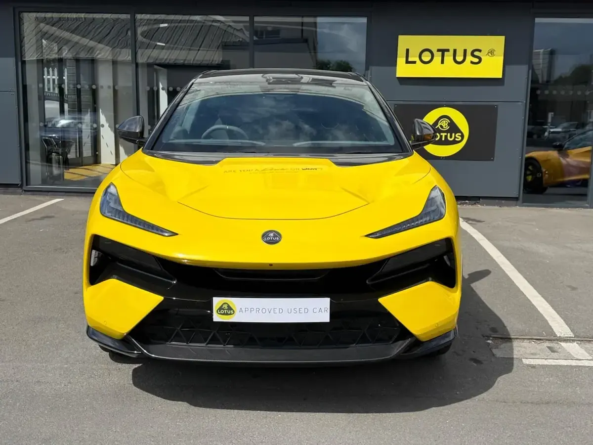 Used Lotus Eletre 675 kW (918 HP) 2026 Yellow SUV