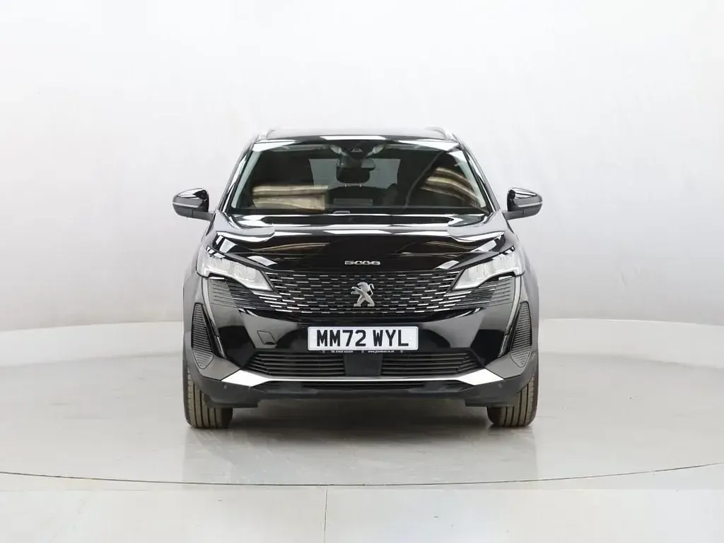 Second-hand Peugeot 5008 Active+ 130 CP (95 kW) 2023 Negru SUV