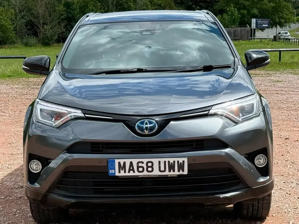 Used Toyota RAV4 Hybrid 2018 Grey SUV