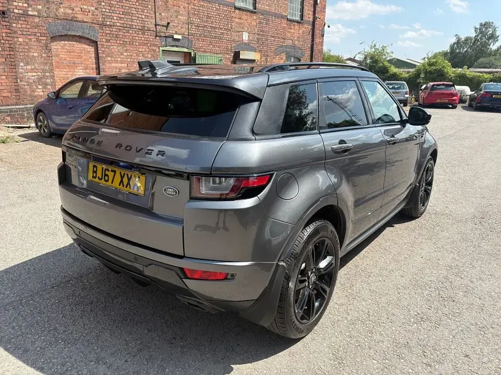 Used Land Rover Range Rover evoque Landmark 180 HP (132 kW) 2017 Grey Estate