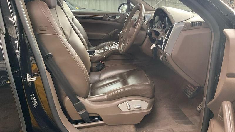 Used Porsche Cayenne Platinum Edition 2014 Black SUV