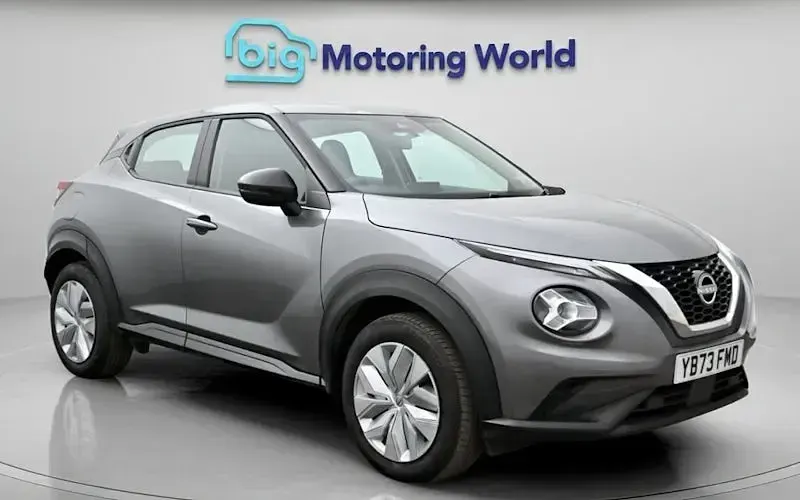Usado Nissan Juke Acenta 114 HP (83 kW) 2023 SUV