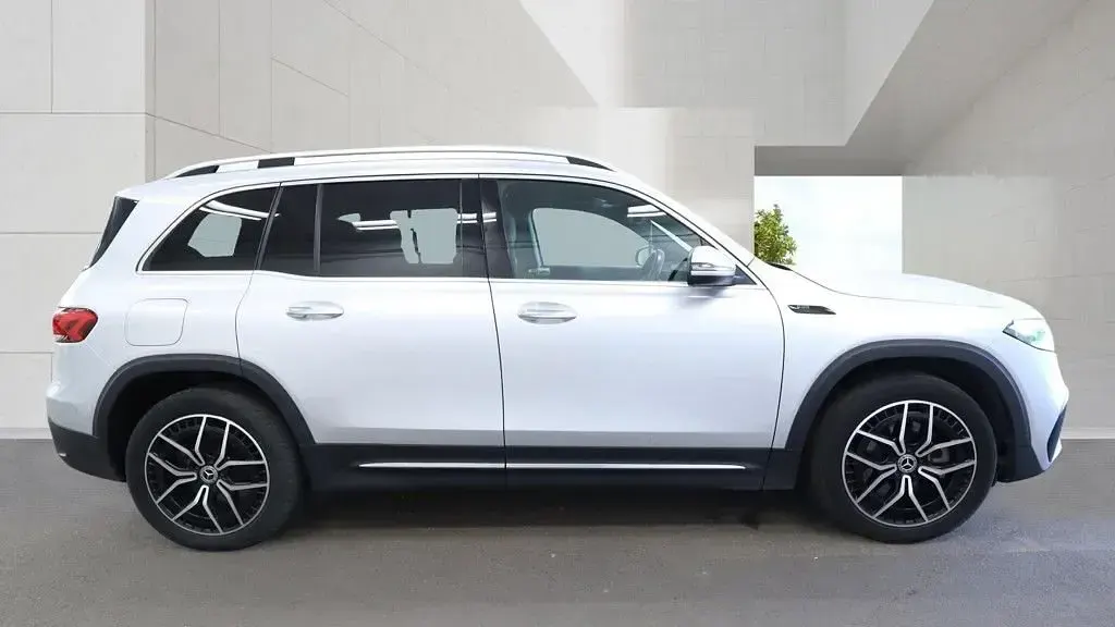 Used Mercedes EQB300 AMG Line Premium 167 kW (228 HP) 2022 Silver SUV