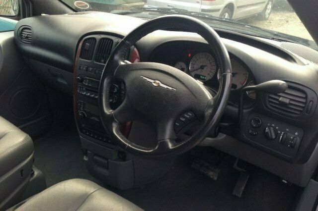 Used Chrysler Grand Voyager 148 HP (108 kW) 2006 MPV