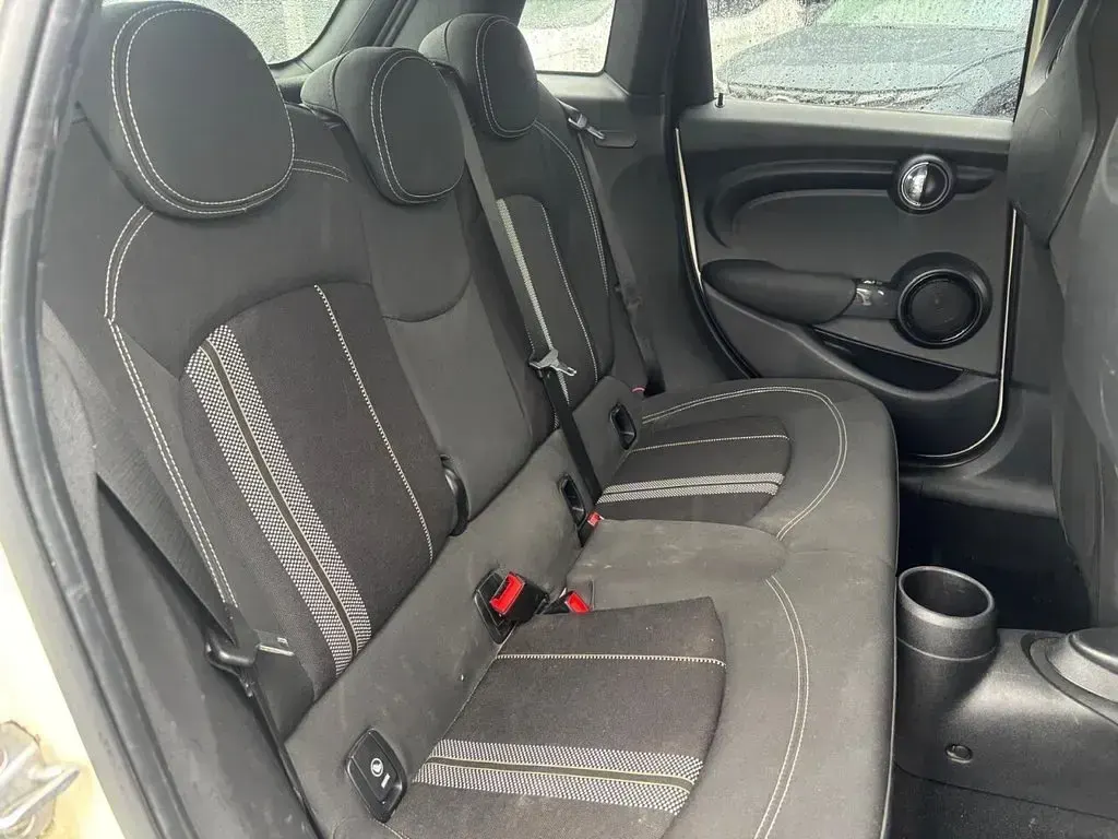 Used Mini John Cooper Works Hatch 135 HP (99 kW) 2019 White Hatchback