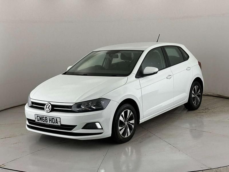 Used VW Polo SE 95 HP (69 kW) 2019 White Hatchback