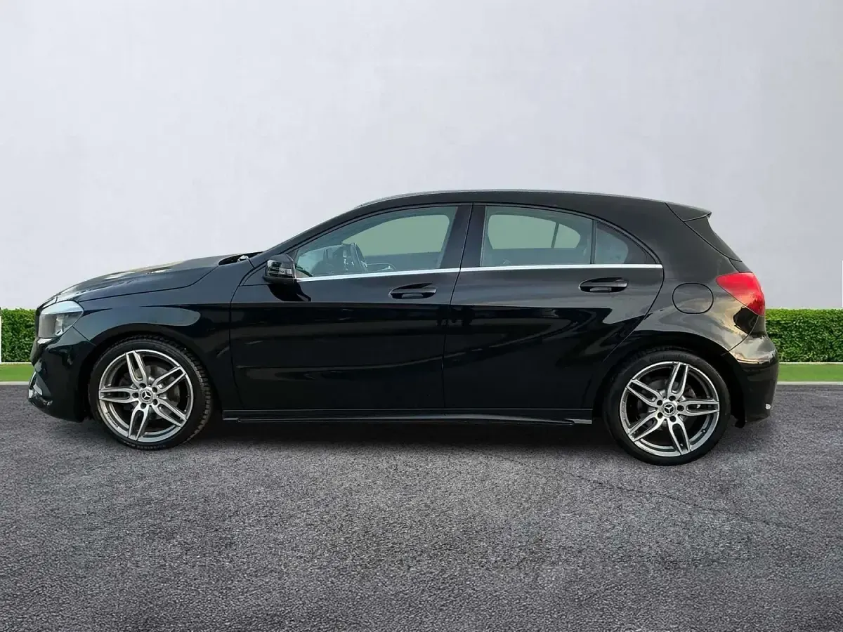 Used Mercedes A160 AMG line 2018 Black Hatchback