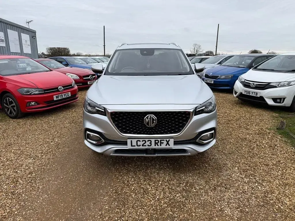 Used MG HS Exclusive 162 HP (119 kW) 2023 Silver SUV