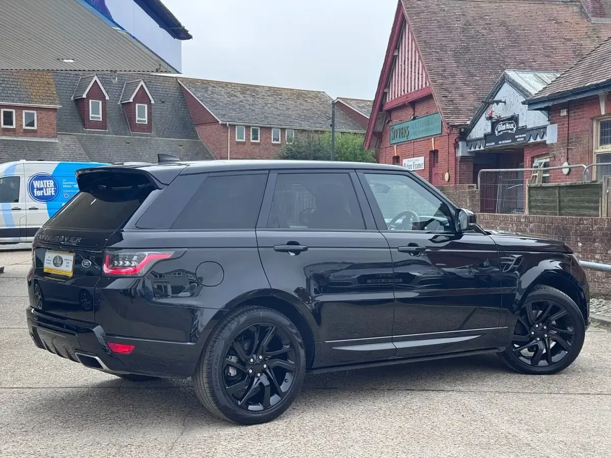 Used Land Rover Range Rover Sport HSE Dynamic 2018 Black SUV