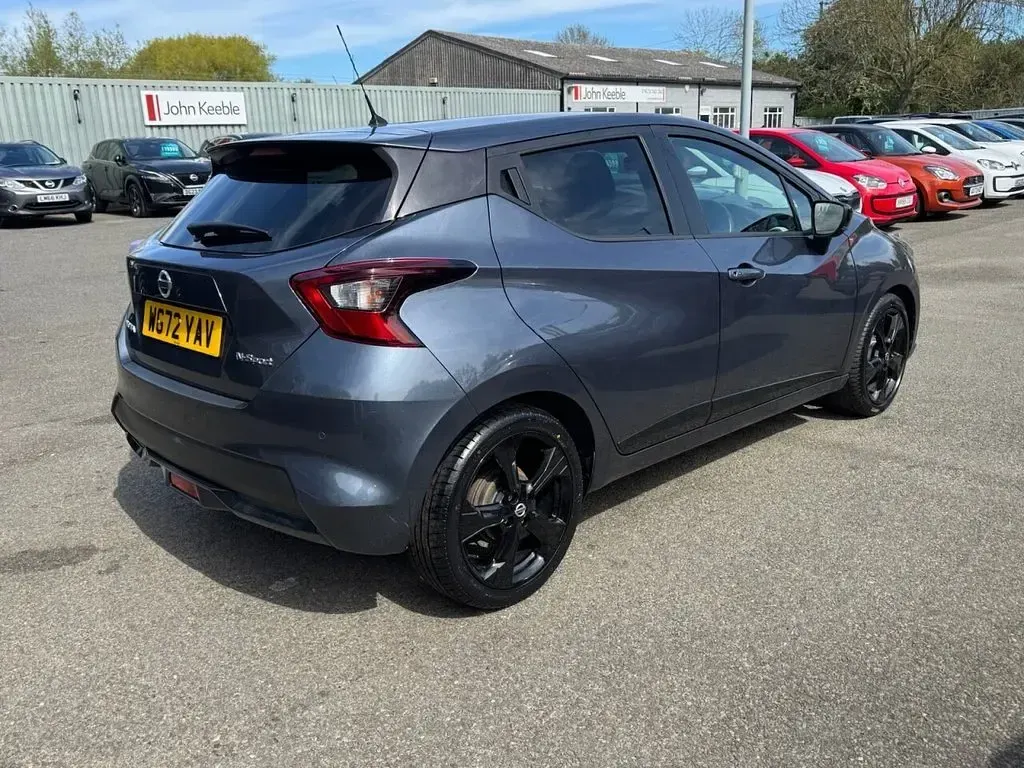 Second-hand Nissan Micra 100 CP (73 kW) 2023 Gri Hatchback