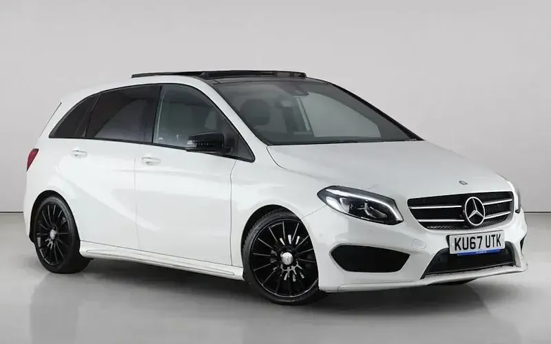 Used Mercedes B200 AMG line 136 HP (100 kW) 2017 Hatchback