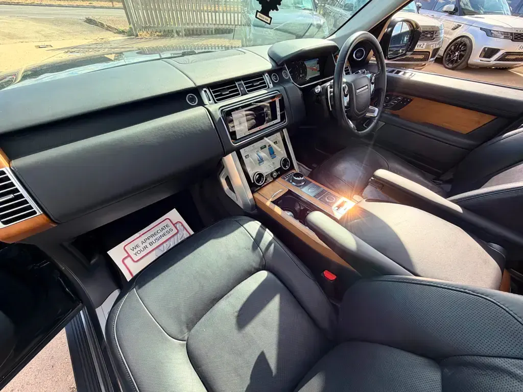 Used Land Rover Range Rover Autobiography 339 HP (249 kW) 2018 Grey SUV