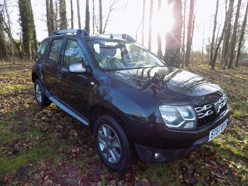 Used Dacia Duster Lauréate 2018 Black Hatchback