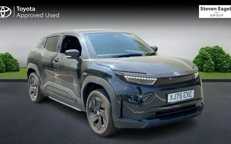 Used Toyota Urban Cruiser Design 127 kW (174 HP) 2026 SUV