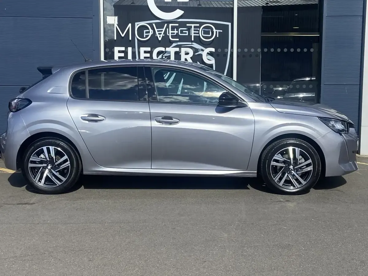 Used Peugeot 208 Allure+ 2023 Grey Hatchback