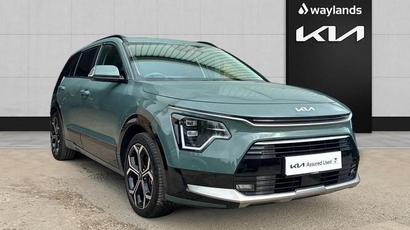 Green Used 2023 Kia Niro 4 SUV | £25,995 (A bit pricey) - Image 1/4